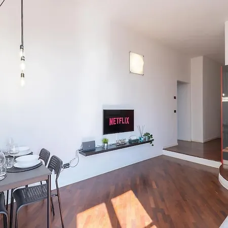 Ale Castello Imperatore -parking Disponibile- Apartmán